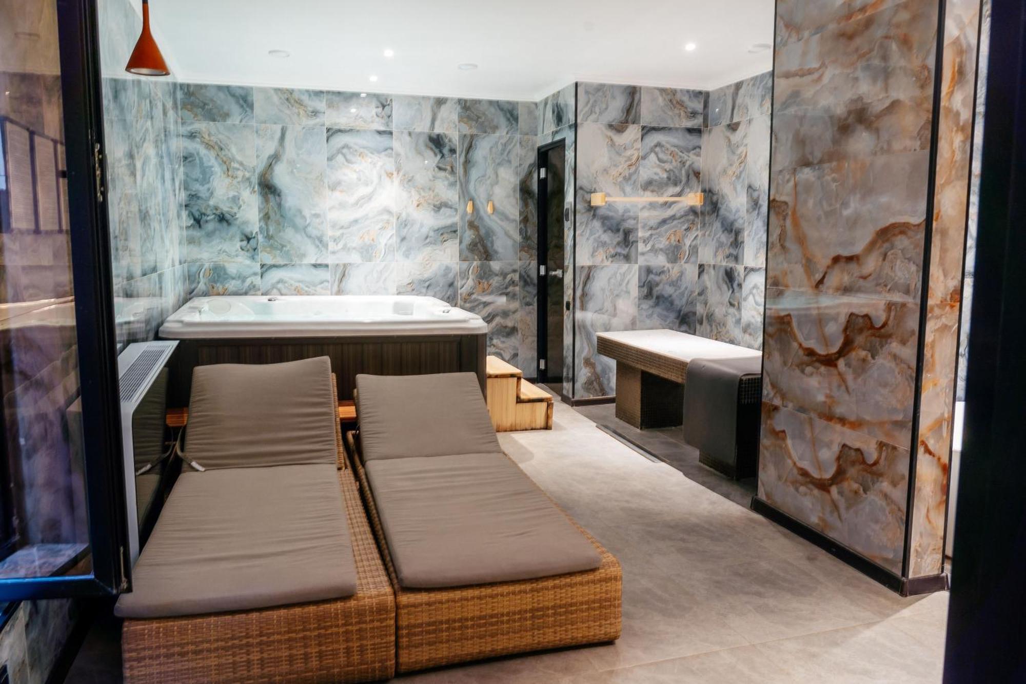 Sulo Vip Spa Atyrau Bagian luar foto